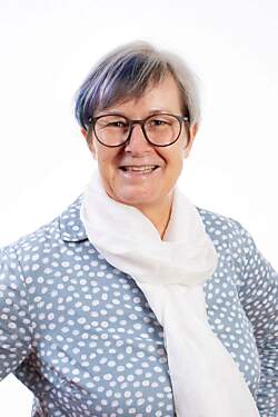 Porträt Iris Frei