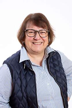 Porträt Ruth Kürsteiner