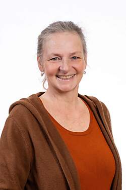 Porträt Claudia Pomper