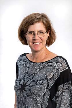 Porträt Nicole Atilla